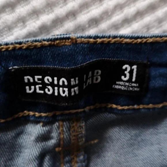 Design Lab Distressed Jeans 31 - Picture 3 of 6